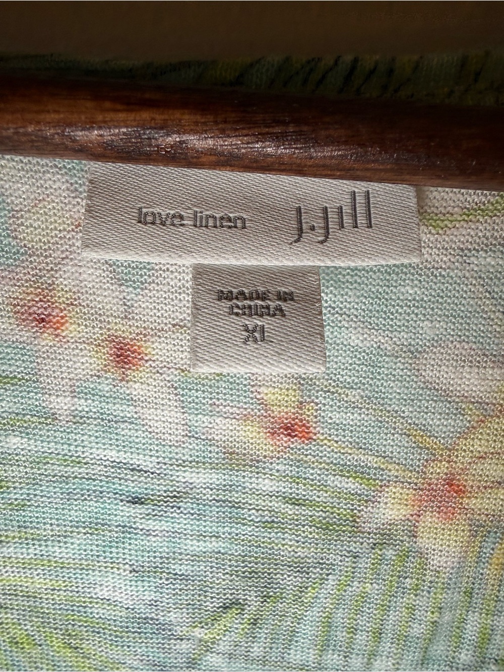 J. Jill Teal Tropical Floral V-Neck Short Sleeve Top - Picture 6 of 7